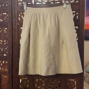 Adorable J Crew ivory skirt- has pockets!